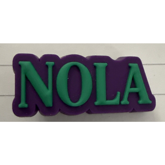 Lot Of 3 NEW Mardi Gras Crocs Jibbitz “NOLA”, “Mask”, “Brennan’s” New Orleans - Picture 3 of 5